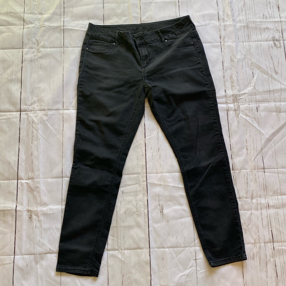 Maurices Black Jeggings XL-Short